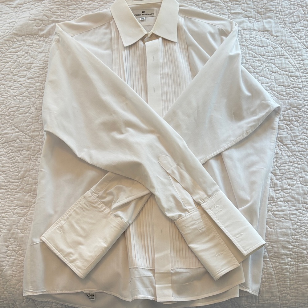 Pierre Balmain White Pleated Front Dress Shirt - 16.5; 34/35 - Picture 6 of 8